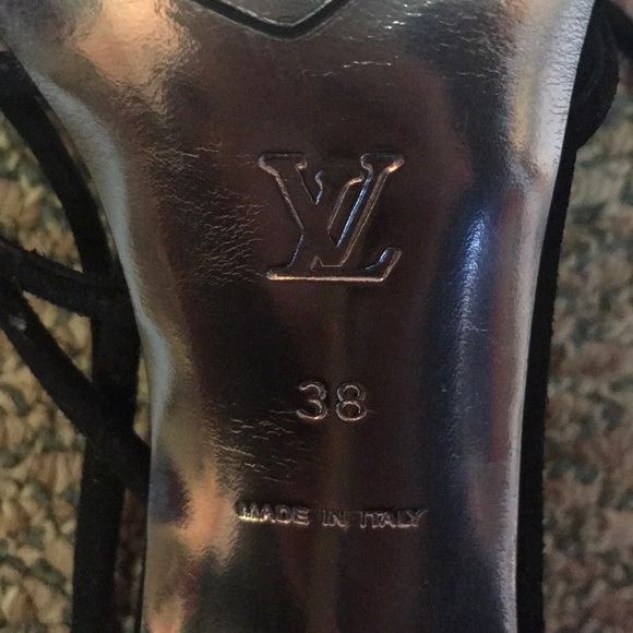 Louis Vuitton heels - Picture 4 of 5